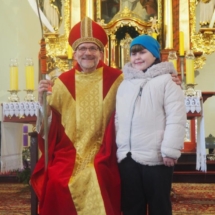 Wizyta Świętego Mikołaja w kościele w Starym Targu