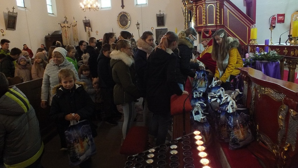 Spotkanie z Mikołajem w kościele w Starym Targu